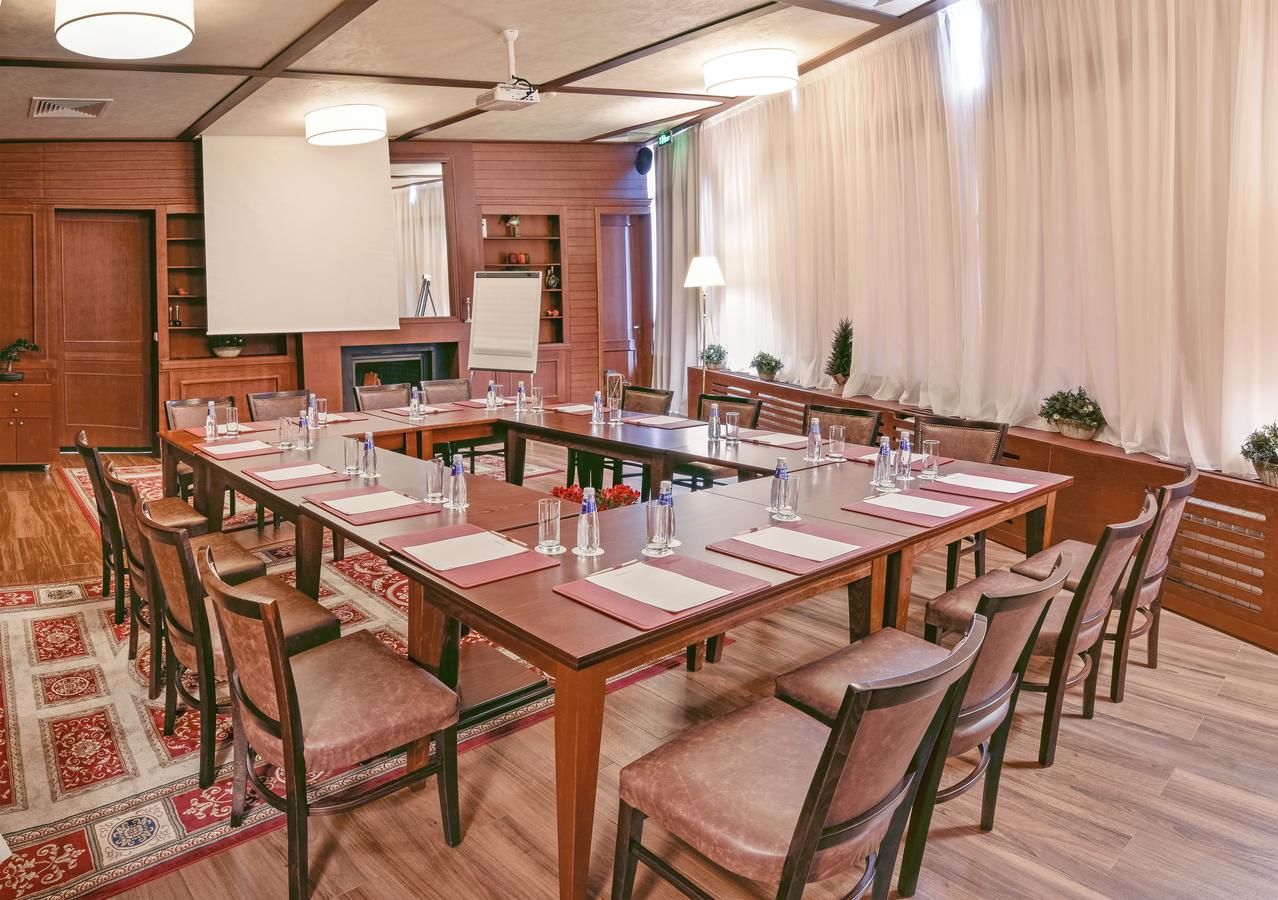 Отель Hotel Yastrebets Wellness & Spa Боровец-27